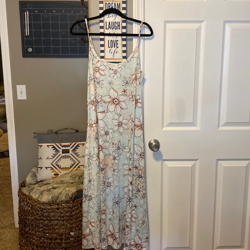 Beachy floral dress  #302